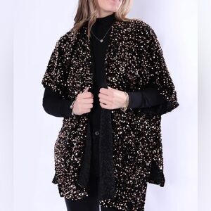 NWT! Top It Off “Briella” Luxe Sequin Poncho, GOLD, One Size